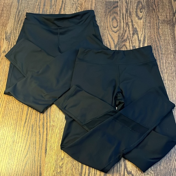 🖤LIKE NEW BLACK LEGGING BUNDLE🖤 - Picture 3 of 3